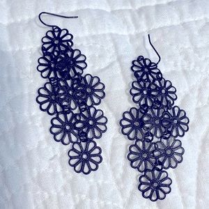 Earrings Metal ( light weight )